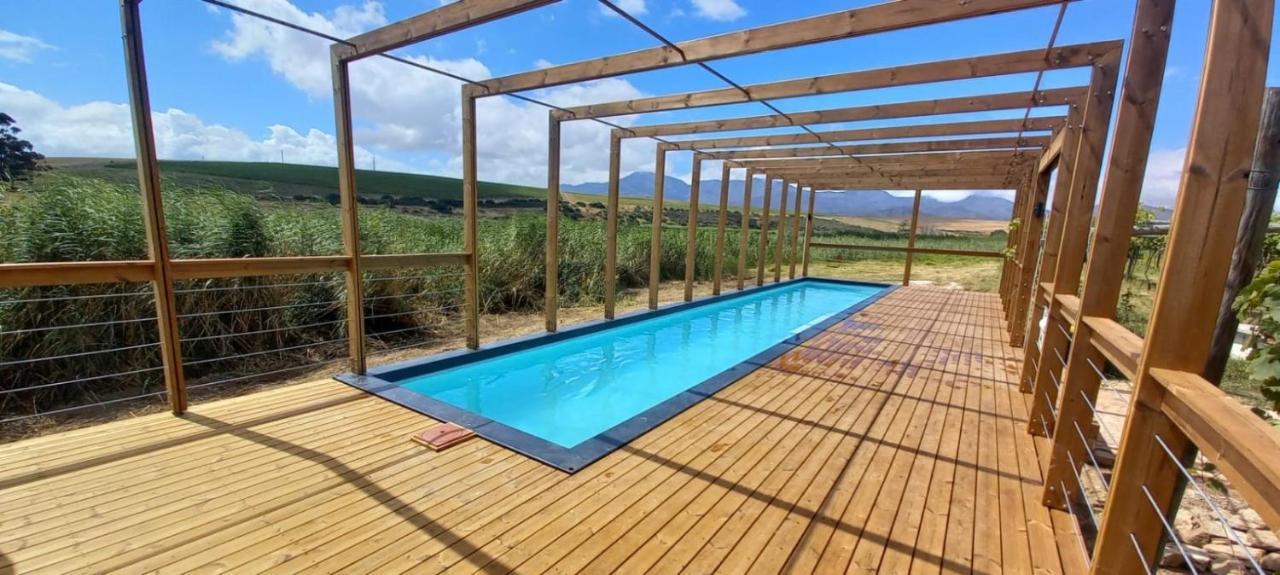 Endless Vineyards At Wildekrans Wine Estate Guest House Botrivier Bagian luar foto